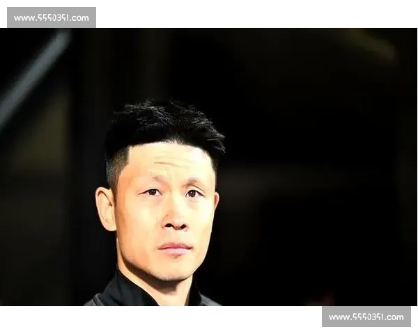 老将告别！XX俱乐部传奇选手宣布退役，泪洒赛场！