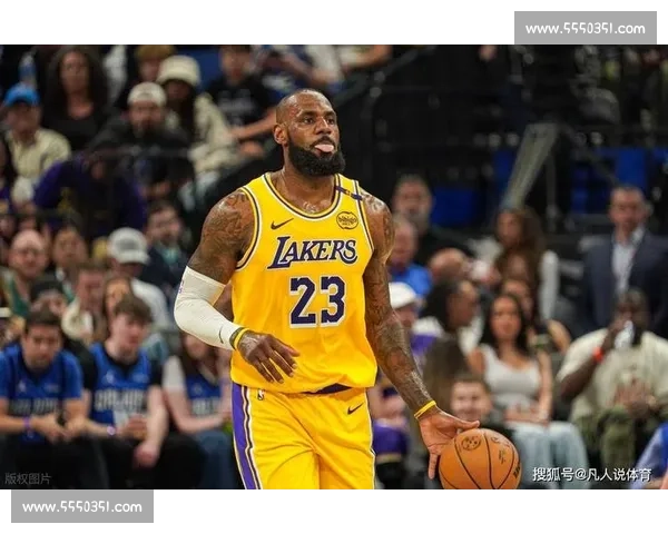 重磅！詹姆斯续约湖人，又一年紫金生涯，球迷：王者归来！