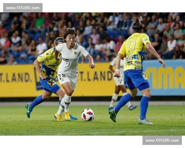 欧冠赛场烽火燃，解说天团激辩，谁是最终王者